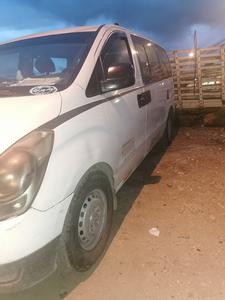 Hyundai H1 • 2009 • 376,000 km