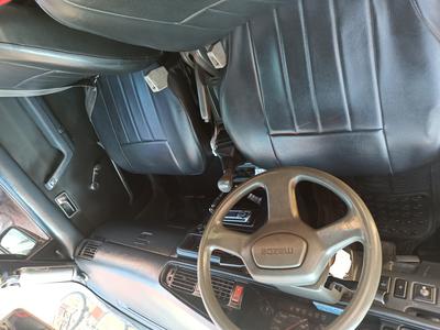 Mazda 626 • 1988 • 300,000 km