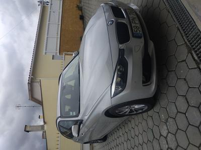 BMW Rad 3 Touring • 2015 • 180,000 km
