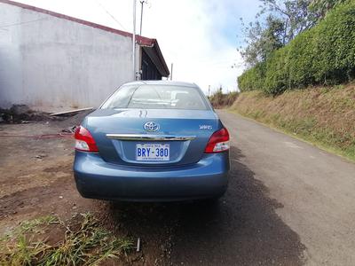 Toyota Yaris • 2012 • 148,384 km