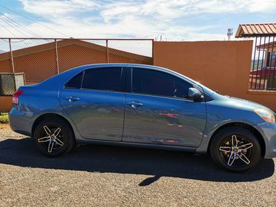 Toyota Yaris • 2009 • 140,800 km