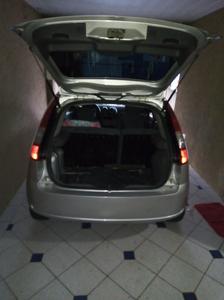 Ford Fiesta • 2003 • 296 km