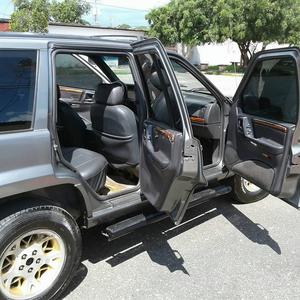 Jeep Grand Cherokee • 1998 • 356,622 km