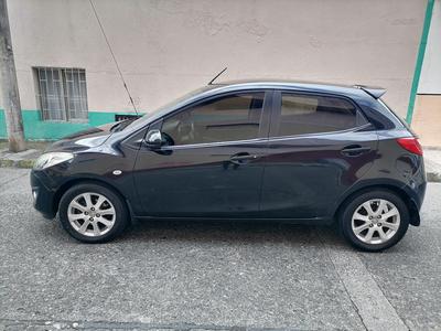 Mazda 2 • 2013 • 105,000 km
