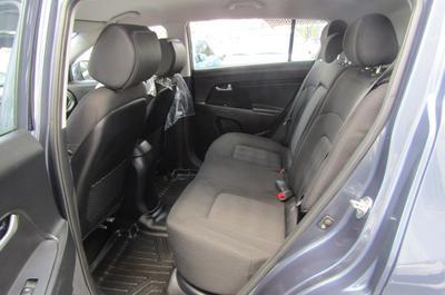 Kia Sportage • 2013 • 99,976 km