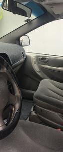 Dodge Grand Caravan • 2002 • 136,627 km