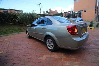 Chevrolet Optra • 2009 • 102,300 km