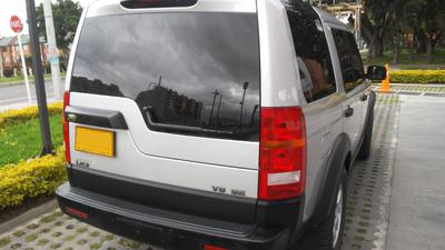 Land Rover Discovery • 2005 • 85,000 km