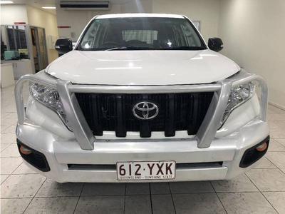 Toyota Land Cruiser • 2017 • 200,000 km