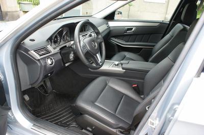 Mercedes-Benz E • 2012 • 56,000 km