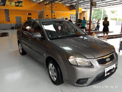 Kia Rio sedan • 2011 • 375,000 km