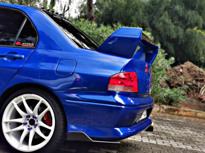 Mitsubishi Lancer Evo • 2001 • 165,000 km