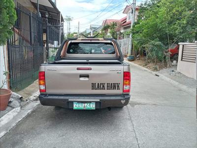Toyota Hilux • 2006 • 190,000 km