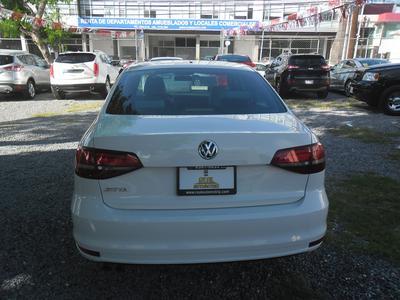 Volkswagen Jetta • 2016 • 66,000 km
