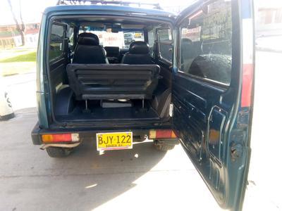 Suzuki Samurai • 1998 • 145,000 km
