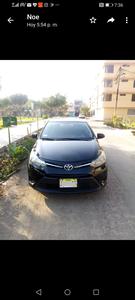 Toyota  • 2015 • 215,000 km