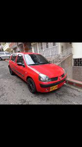Renault Clio • 2004 • 128,000 km