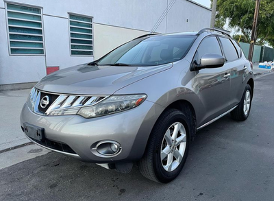 Nissan Murano • 2009 • 150,000 km
