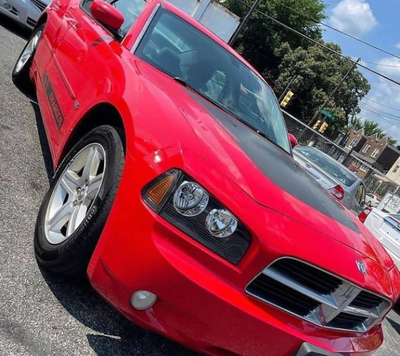 Dodge Charger • 2010 • 110,000 km