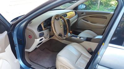 Jaguar S-Type • 2004 • 131,000 km