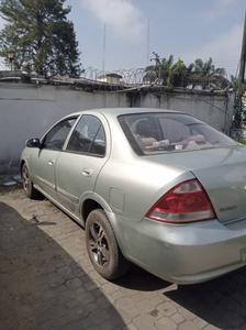 Nissan Sunny • 2005 • 85,000 km