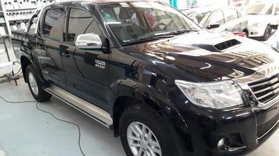 Toyota Hilux • 2015 • 45,000 km