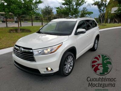 Toyota Highlander • 2016 • 34,700 km