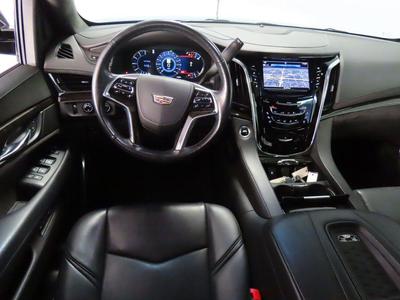Cadillac Escalade • 2016 • 55,000 km