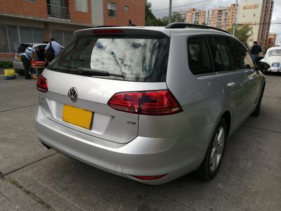 Volkswagen Golf Sportvan • 2016 • 39,000 km
