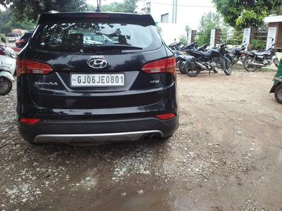 Hyundai Santa Fe • 2015 • 12 km