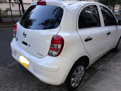 Nissan March • 2015 • 26,000 km