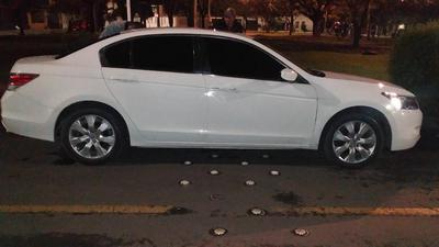 Honda Accord • 2010 • 85,000 km