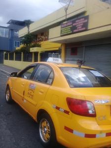 Kia Rio • 2011 • 450,000 km