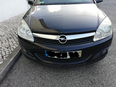 Opel Astra cabrio • 2008 • 250,000 km