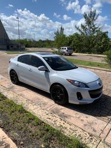 Mazda 3 • 2013 • 80,300 km