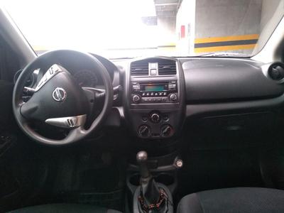 Nissan Versa • 2017 • 78,000 km