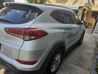 Hyundai Tucson • 2016 • 85,000 km