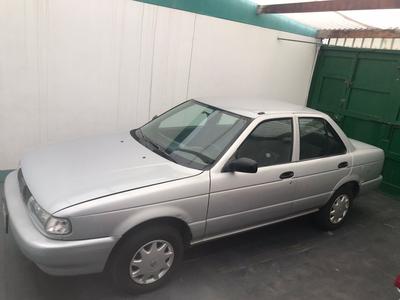 Nissan Sentra • 2009 • 65,000 km