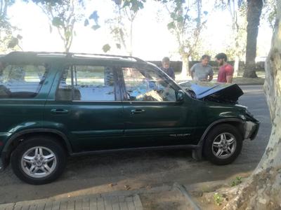Honda CR-V • 2000 • 256,296 km