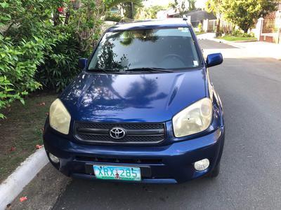 Toyota RAV4 • 2004 • 141,000 km